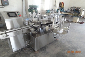 Automatic Self Adhesive Labeling Machine: Double Side Automatic Self Adhesive Labeling Machine: Double Side